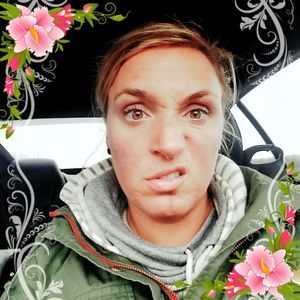 Meet your Posher, Desiree